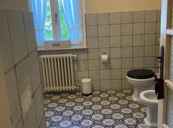 Manzoni37 Oda ve Kahvaltı 3*